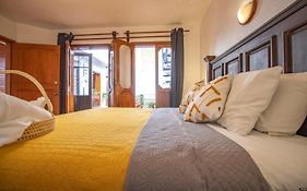 Hotel Casa Linda